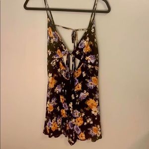 Lizard Thicket Black Floral Romper